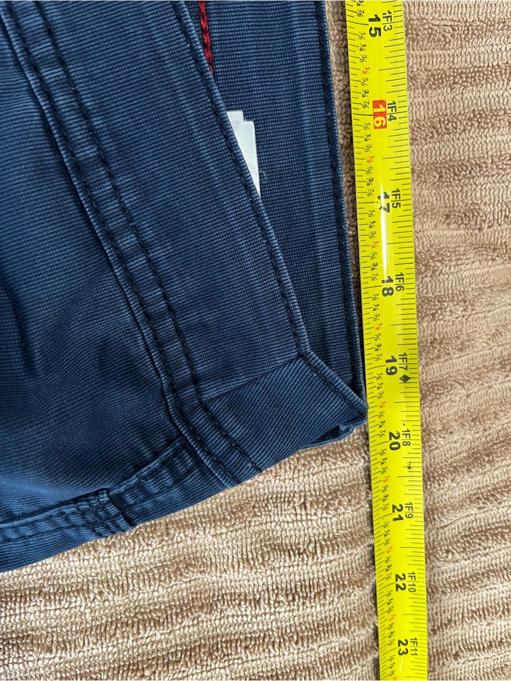 Tom Ford Men's Dark Blue Jeans, Measure 39x30 - Picture 15 of 16